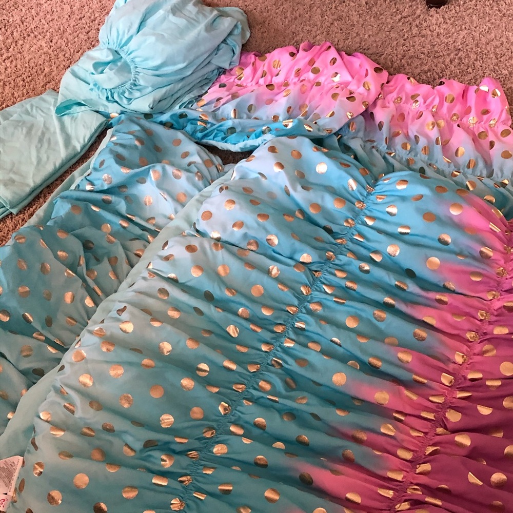 Full Bedding from Justice